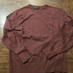 Banana Republic Factory Men's Maroon Crewneck Sweater